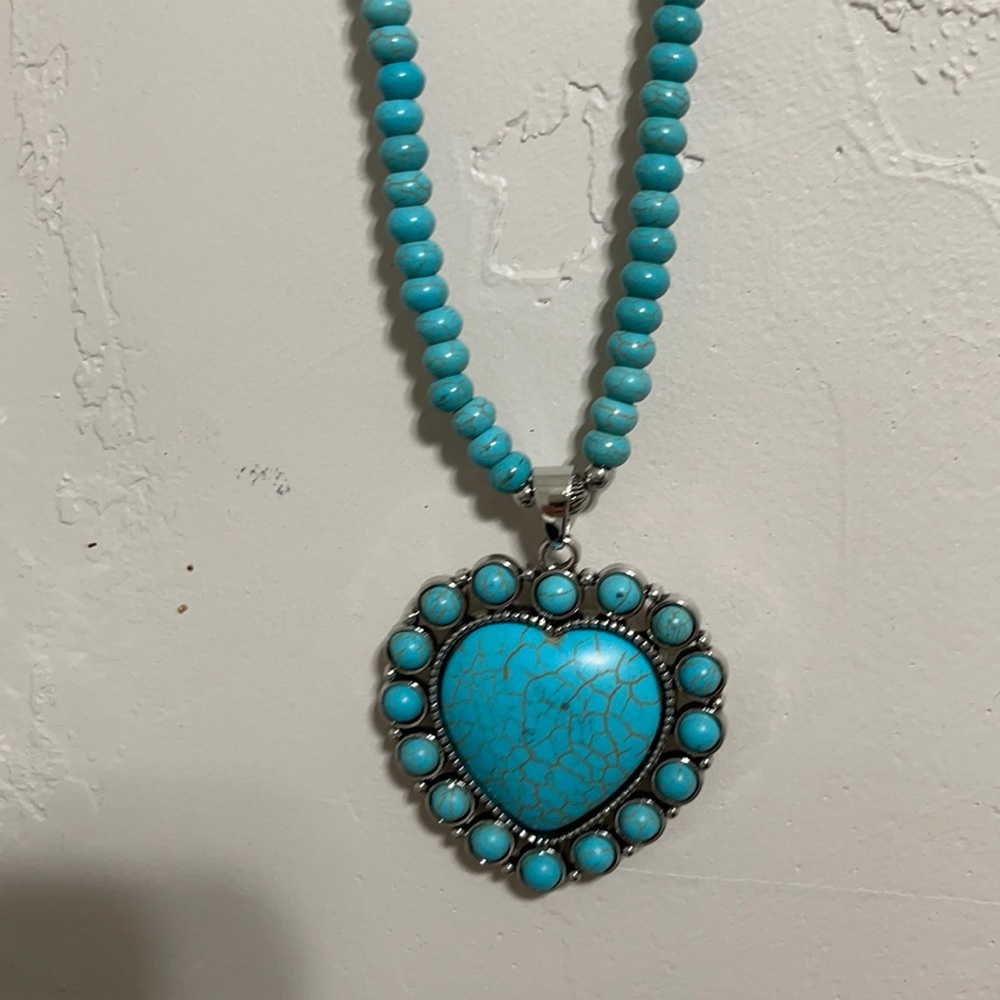 Simulated turquoise necklace. Last One!!